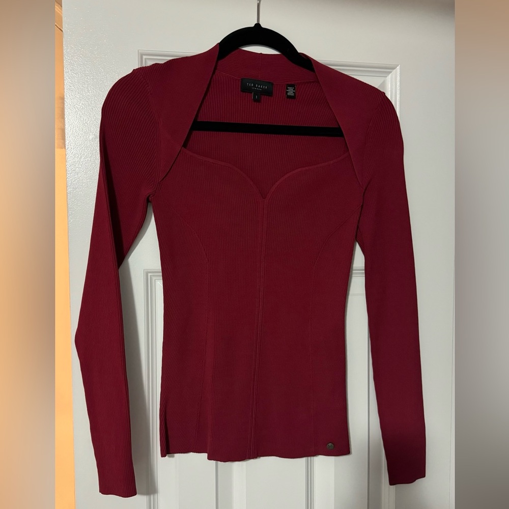 Beautiful sweetheart neck top from Ted Baker